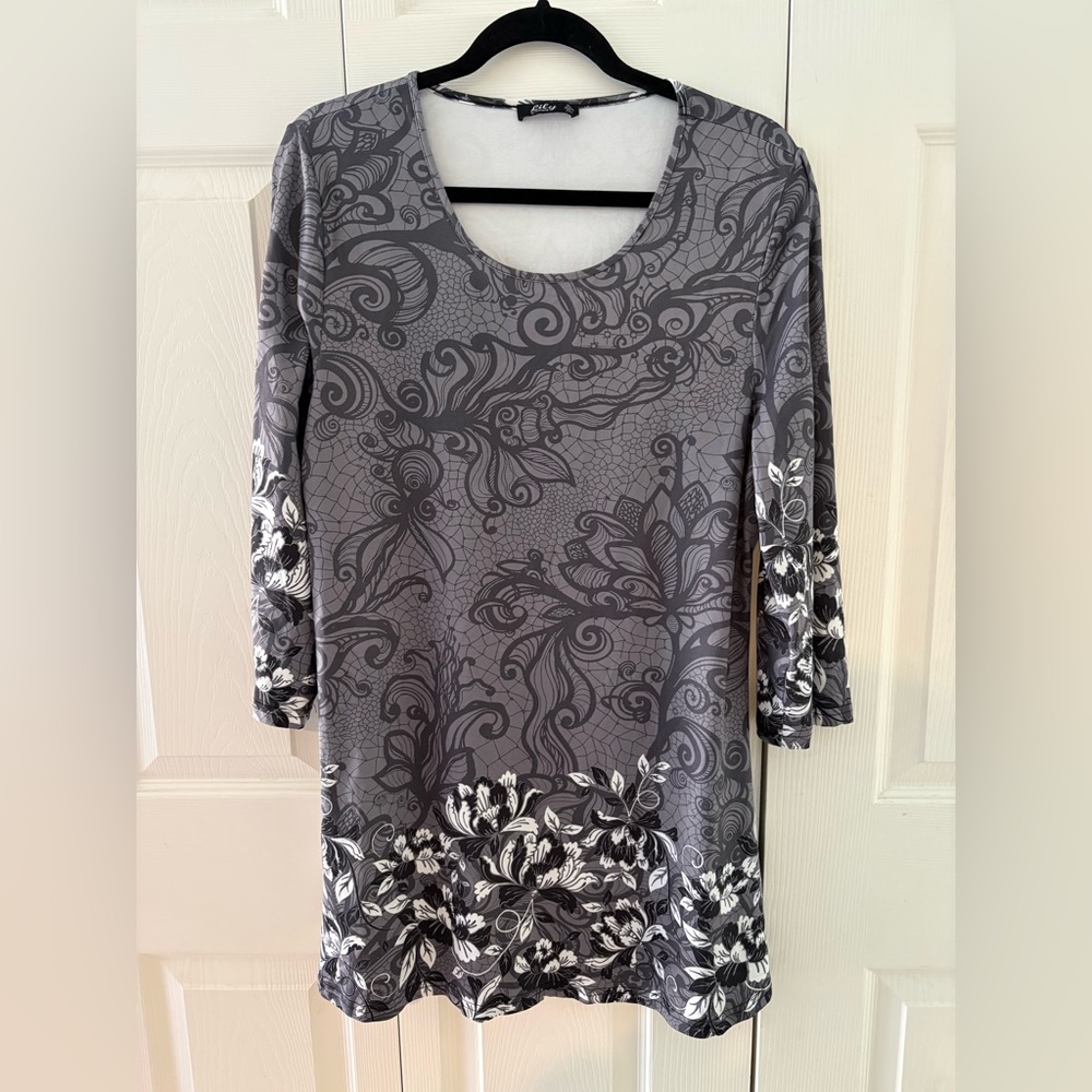 Lily By Firmiana Gray White Scoop Neck Pullover Long Sleeve Tunic Dress Size XL